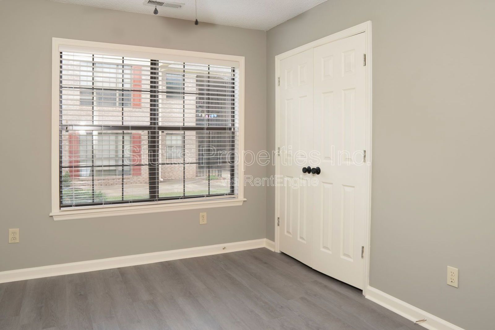 2424 Roberts Lane Unit B-14 Florence, AL 35630 (2BD/2BA) property image