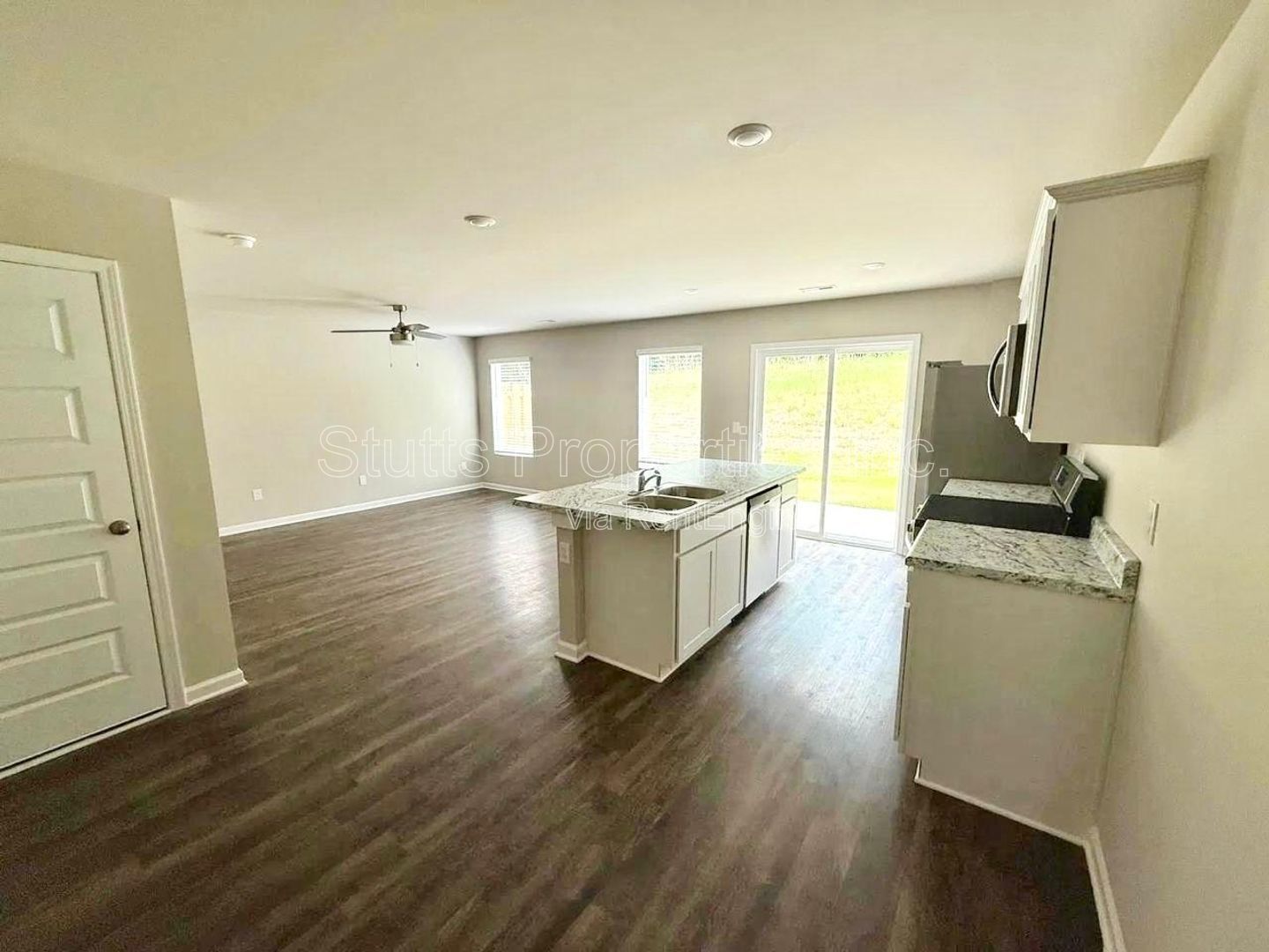 311 Skycomish Road Decatur, AL 35603 (3BD/2.5BA) property image