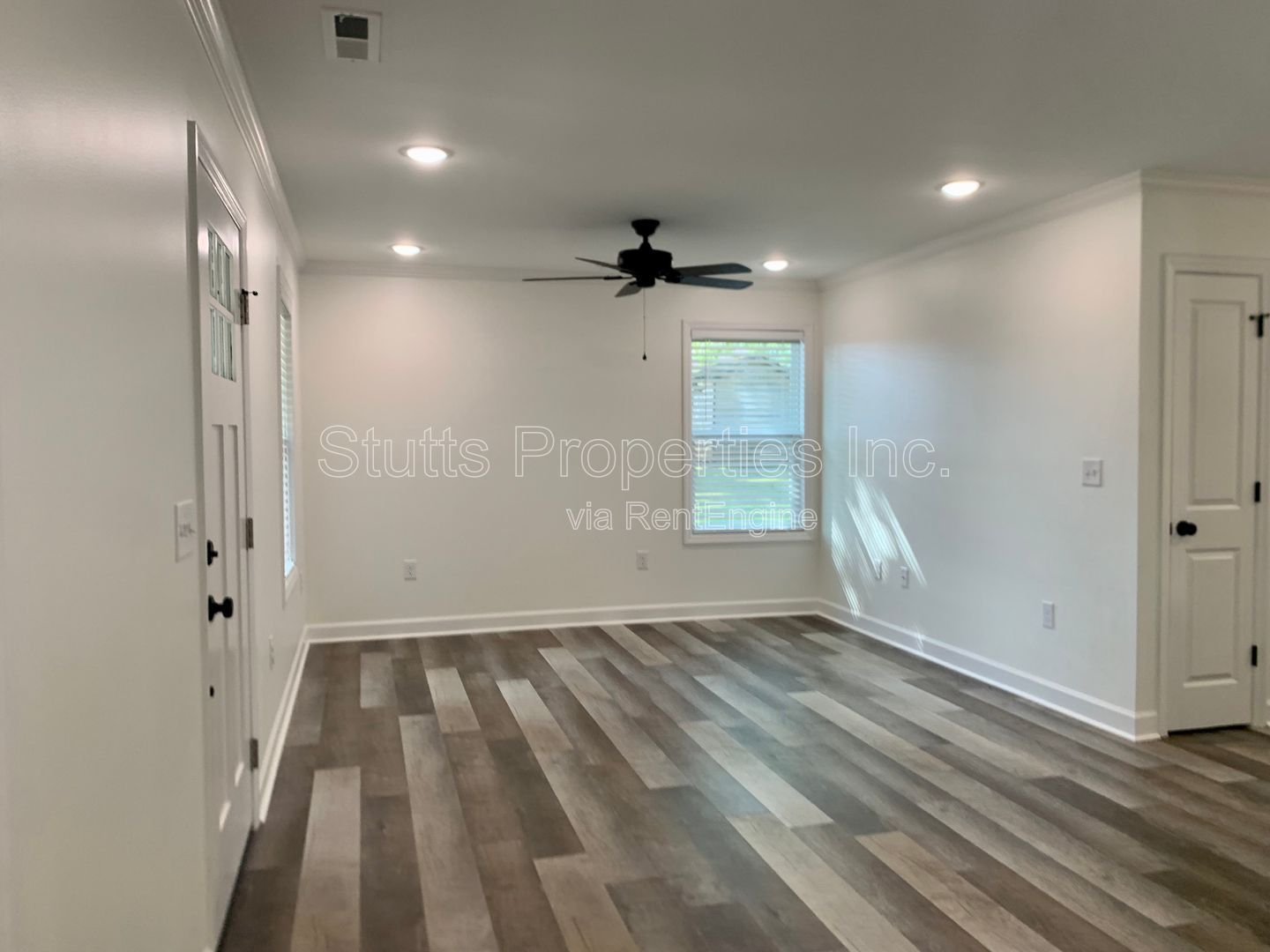 711 Hill Ave., Muscle Shoals AL 35661 (3BD/2BA) property image