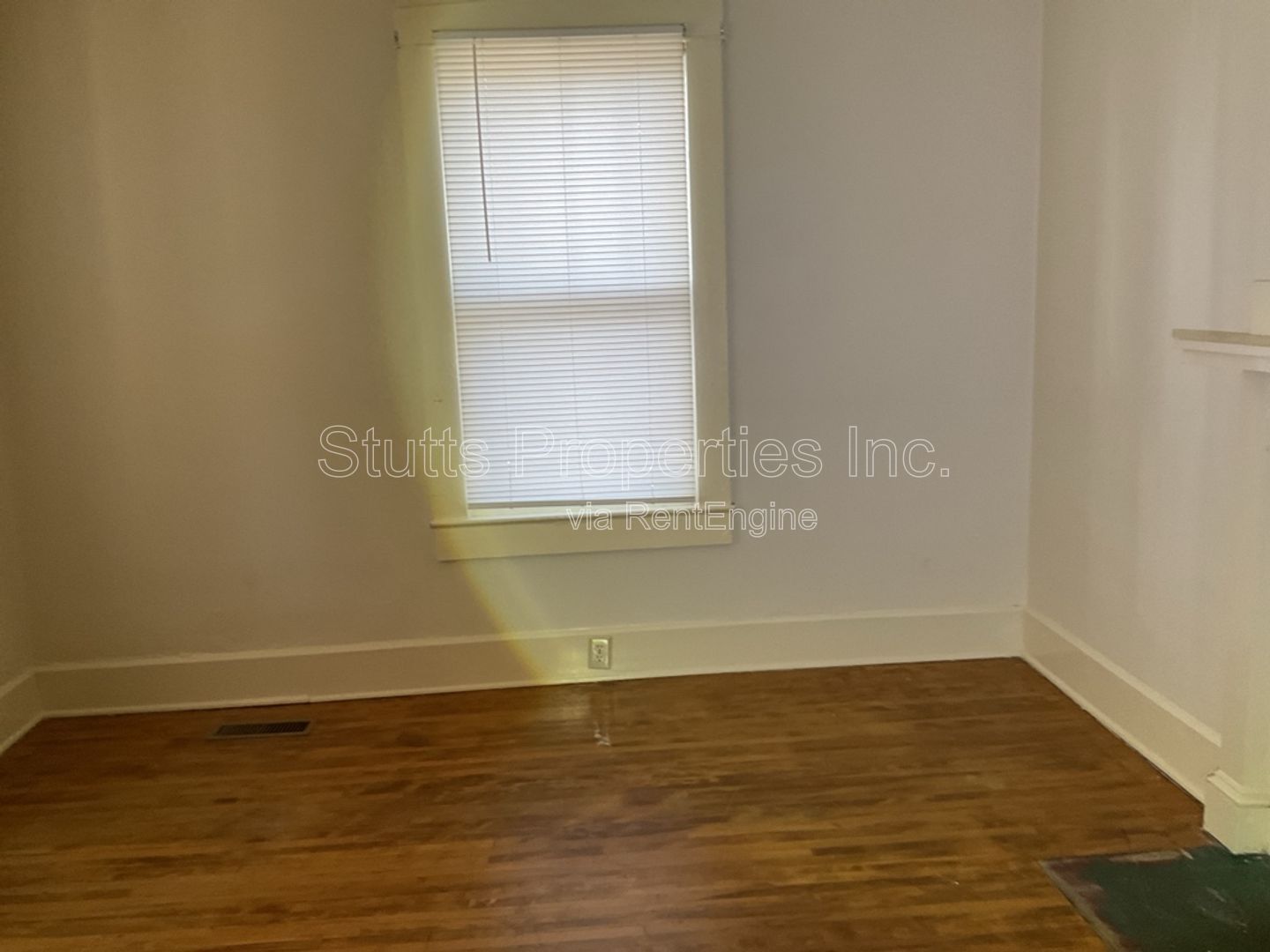 1209 E. Limestone Street Florence Alabama 35630 property image