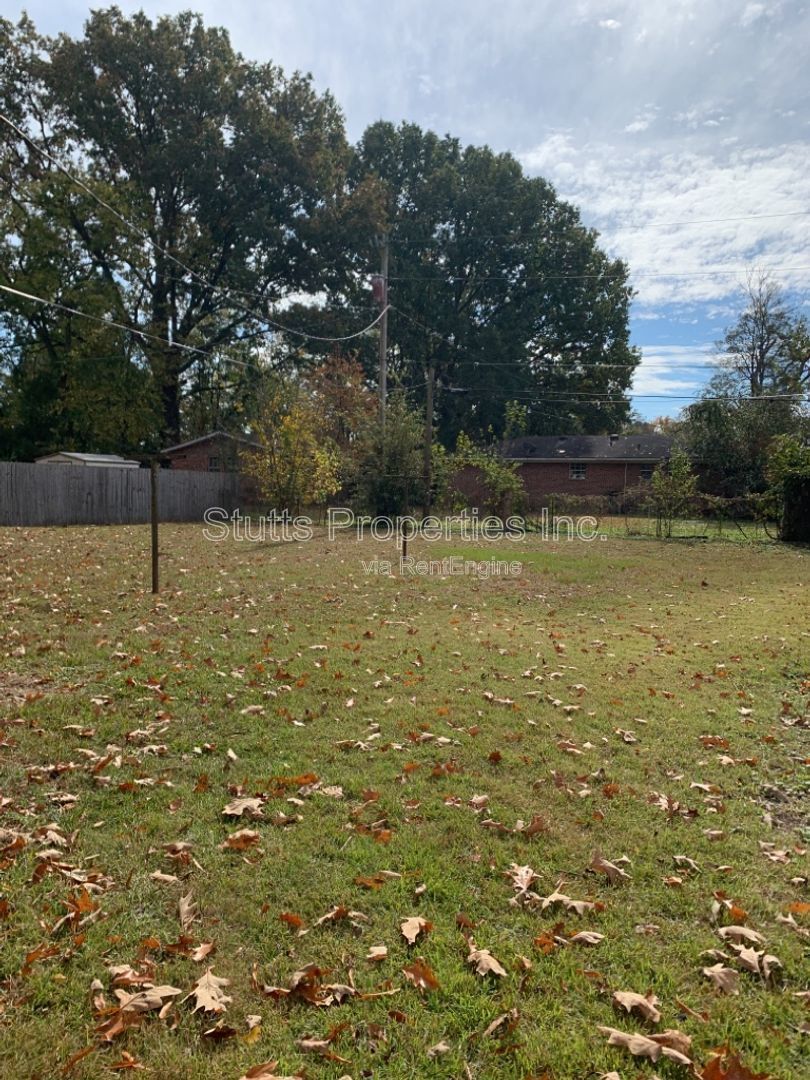 710 Portage Ave. Muscle Shoals, Al 35661 (3BD/1.5BA) property image