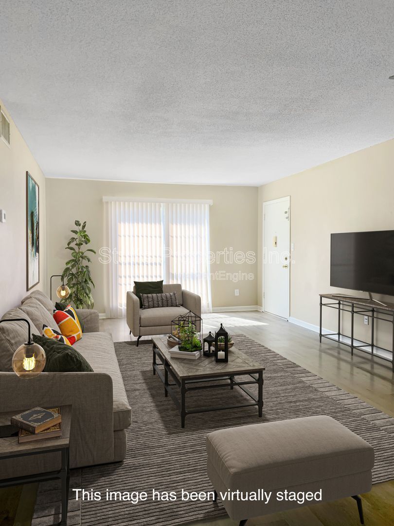 1975 Darby Drive Unit C-6 Florence AL 35630 (2BD/1.5BA) property image