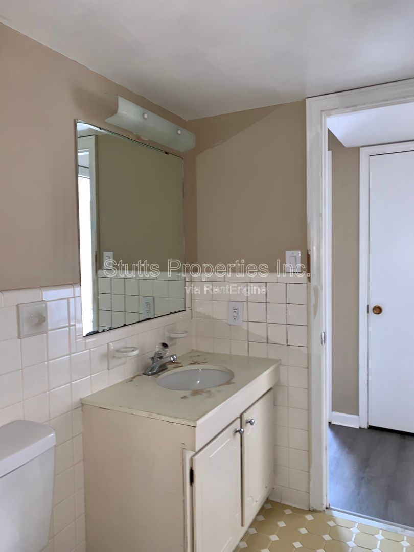 1975 Darby Drive Unit C-6 Florence AL 35630 (2BD/1.5BA) property image