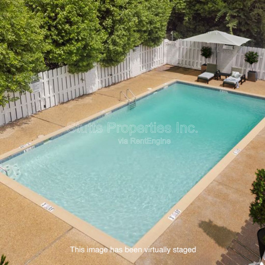 1975 Darby Drive Unit C-6 Florence AL 35630 (2BD/1.5BA) property image