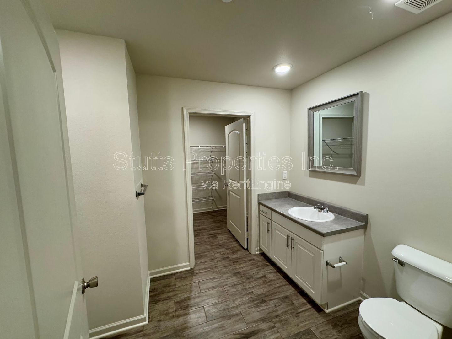 104 Spindle Ct. Unit 601 Muscle Shoals. AL 35661 property image