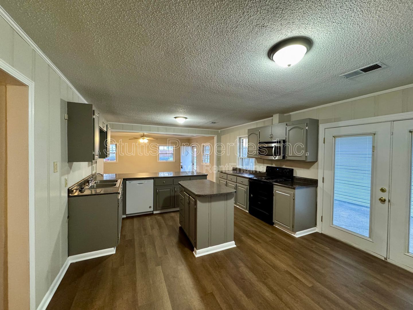 408 Thorne St property image