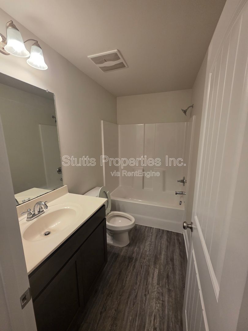 8317 Stillwater Cir NW, Huntsville, AL 35806 property image