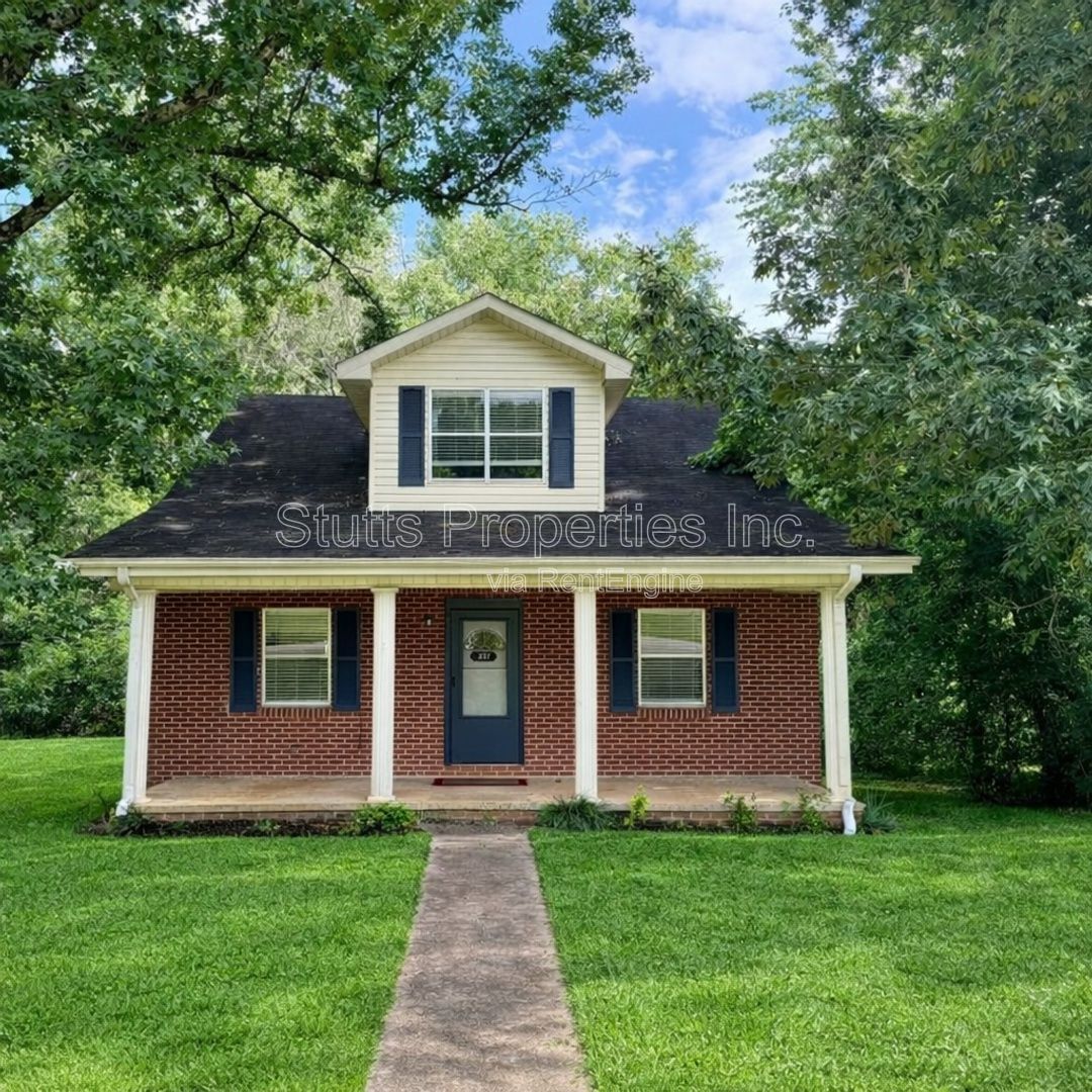 237 CR 457 Florence AL, 35633 (3BD/2BA) property image