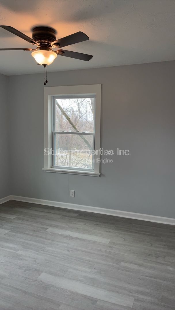 2410 Veterans Dr. Florence, AL 35630 property image