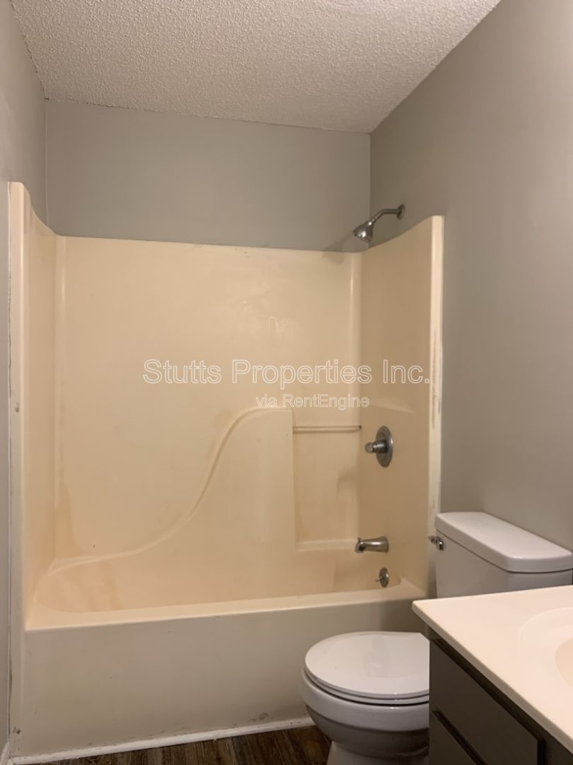 505 Dickson Street Unit A-8 Tuscumbia, AL 35674 property image