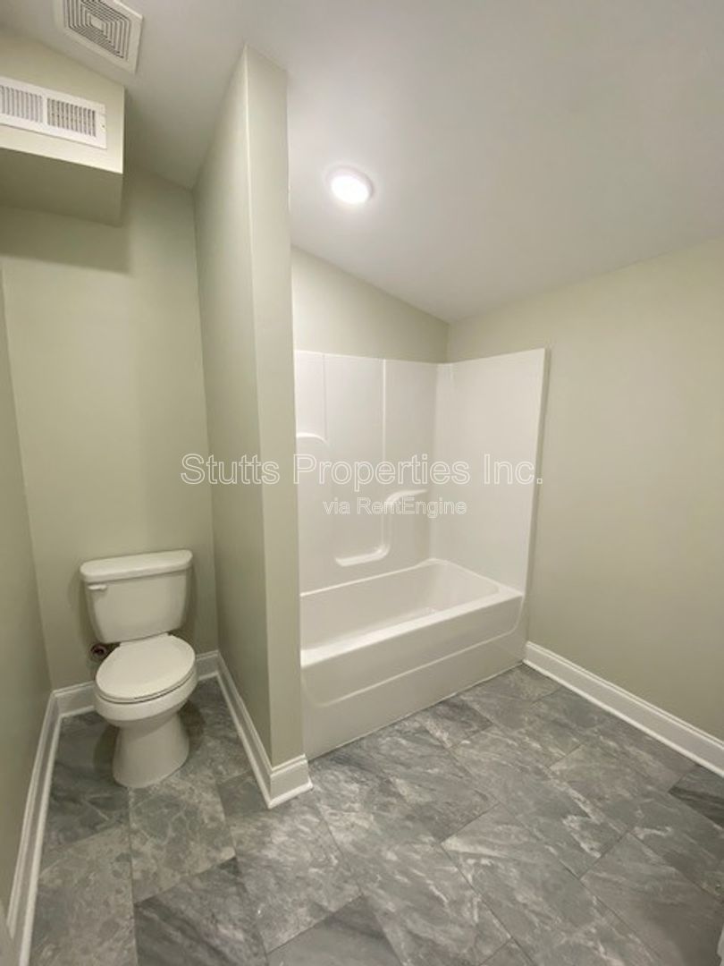 602 E Mobile Street Florence AL 35630 (3BD/2BA) property image