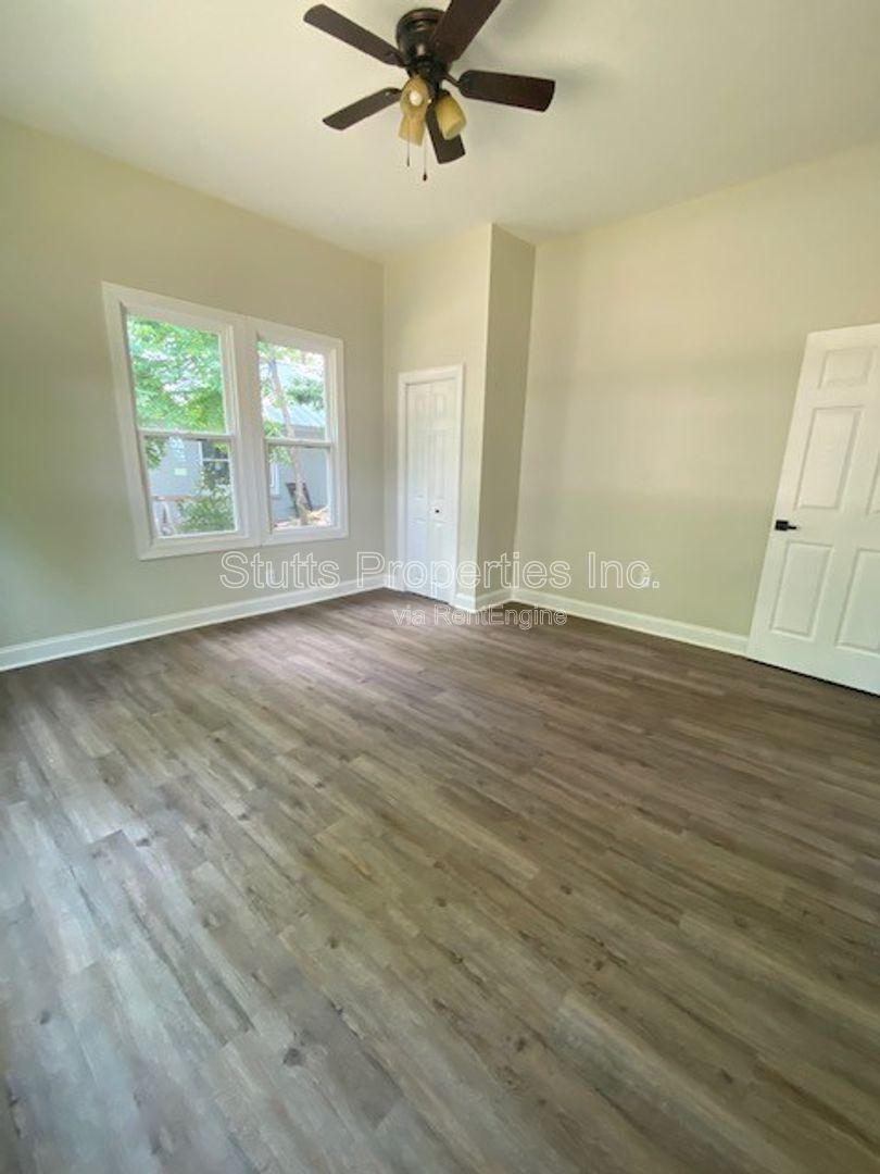 602 E Mobile Street Florence AL 35630 (3BD/2BA) property image