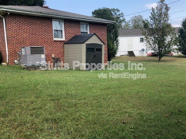 3407 Pine Circle Sheffield, AL 35660 (3BR/1BA) property image