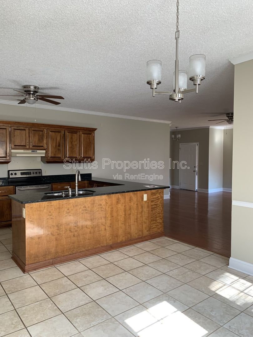 97 N. Bailey Springs Drive Florence, AL 35630 (3BD/2BA) property image