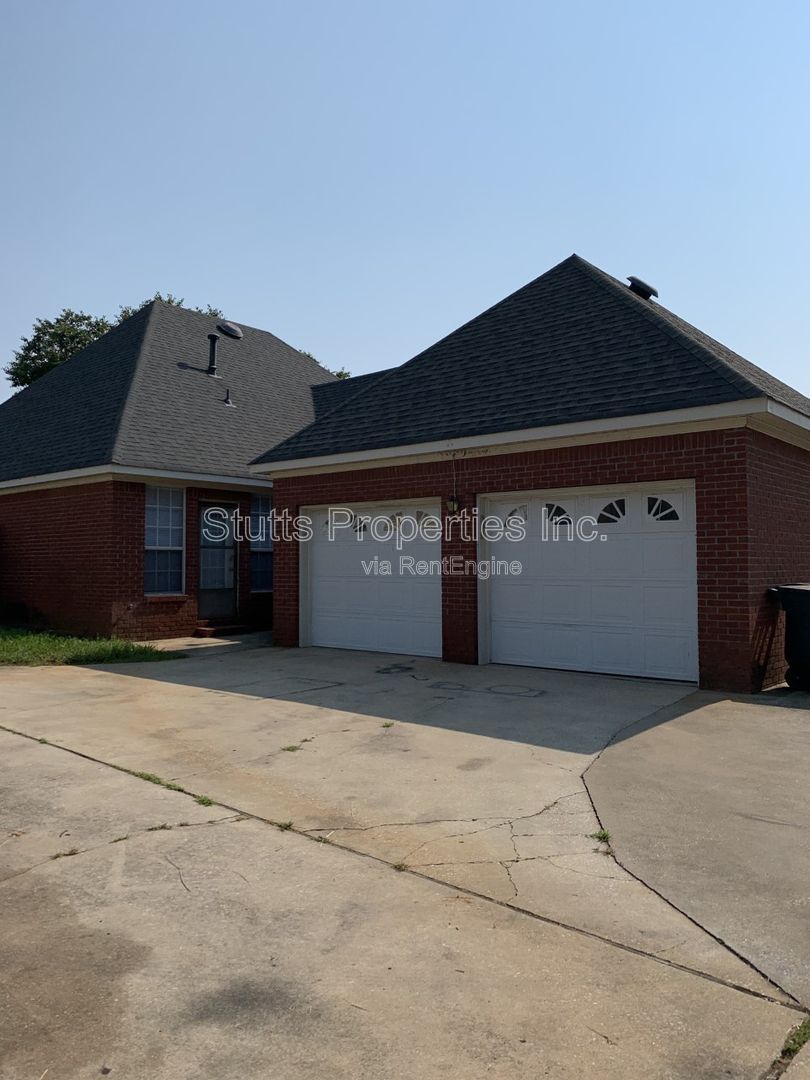 97 N. Bailey Springs Drive Florence, AL 35630 (3BD/2BA) property image