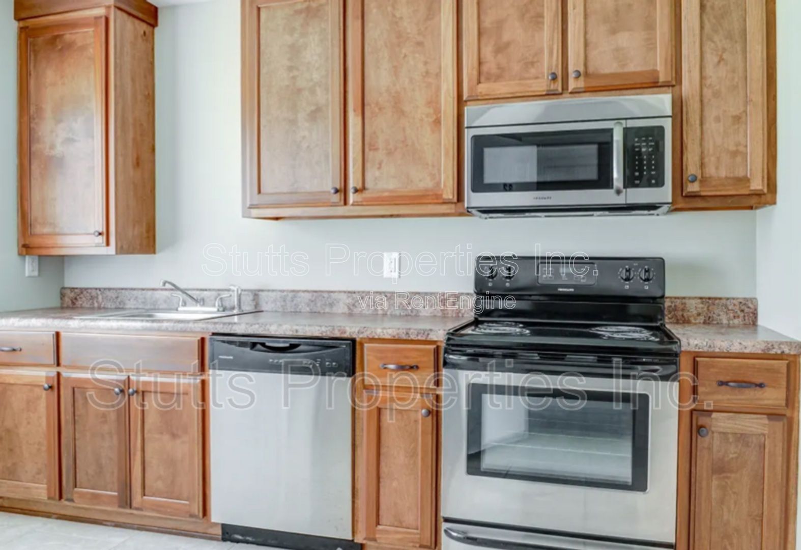 niversity 32 Apartments-1246 Graham Avenue Unit 8 Florence Alabama 35630 (2BD/1BA) property image