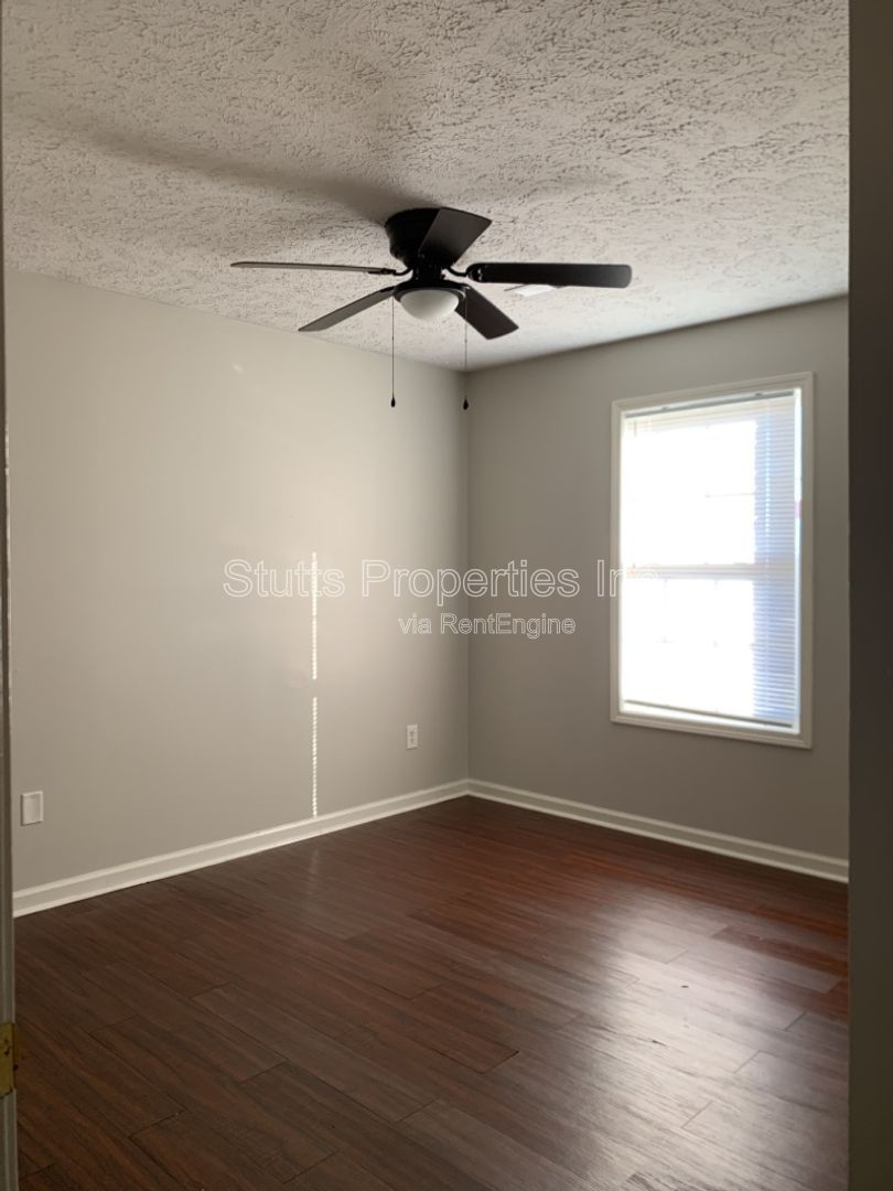 404 E. Jackson Avenue Unit C Muscle Shoals, AL 35661 (3BD/2BA) property image