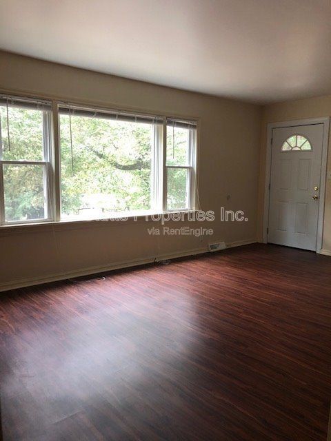 1938 Shade Avenue Florence, AL 35630 (3 BD/1 BA) property image