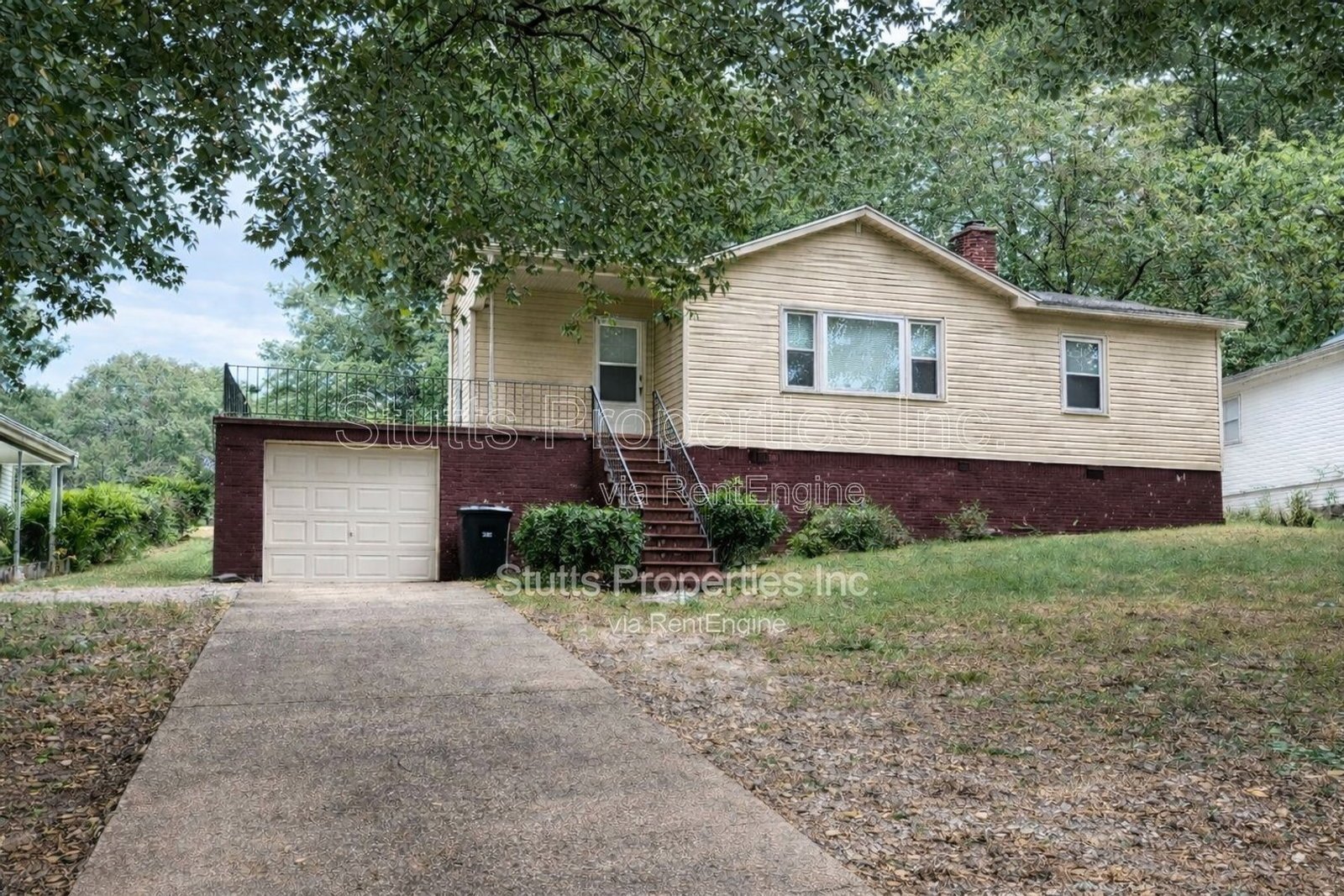 1938 Shade Avenue Florence, AL 35630 (3 BD/1 BA) property image