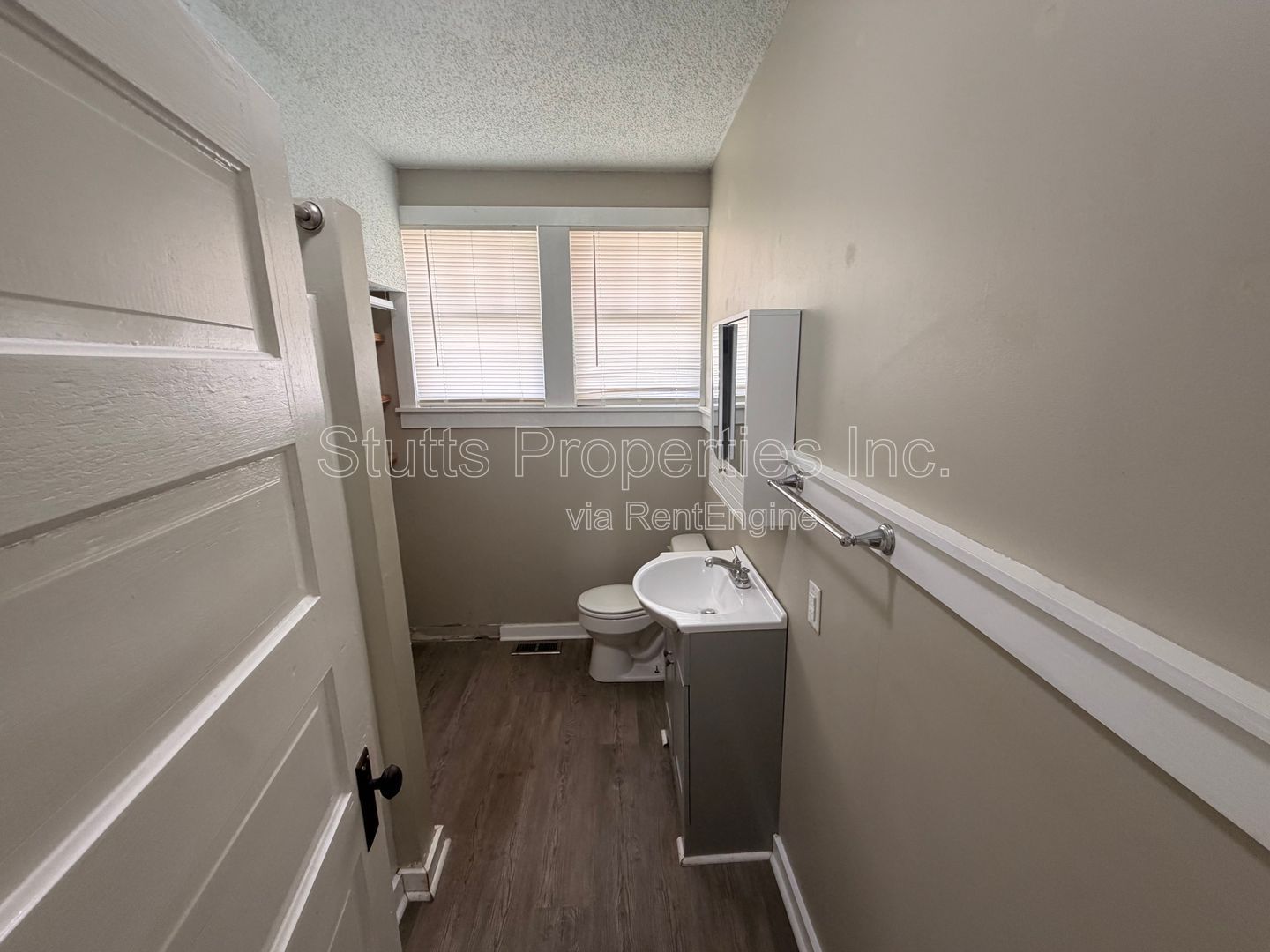 403 W Almon Avenue Tuscumbia AL 35674 (3BD/1.5BA) property image