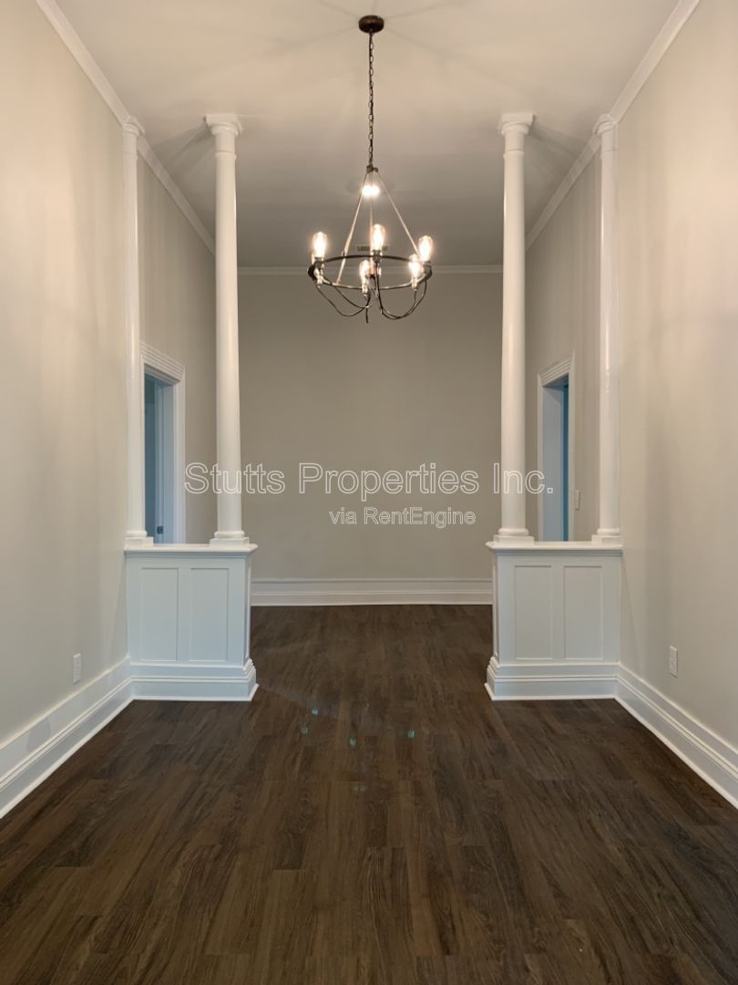 406 W. 1st St Tuscumbia, AL 35674 (3BD/2BA) property image