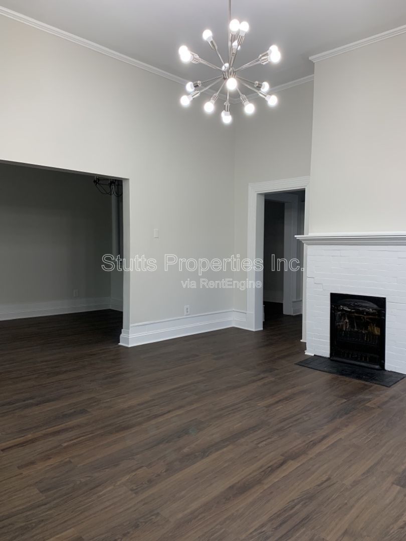 406 W. 1st St Tuscumbia, AL 35674 (3BD/2BA) property image