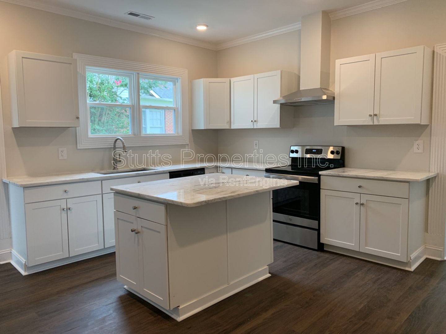 406 W. 1st St Tuscumbia, AL 35674 (3BD/2BA) property image