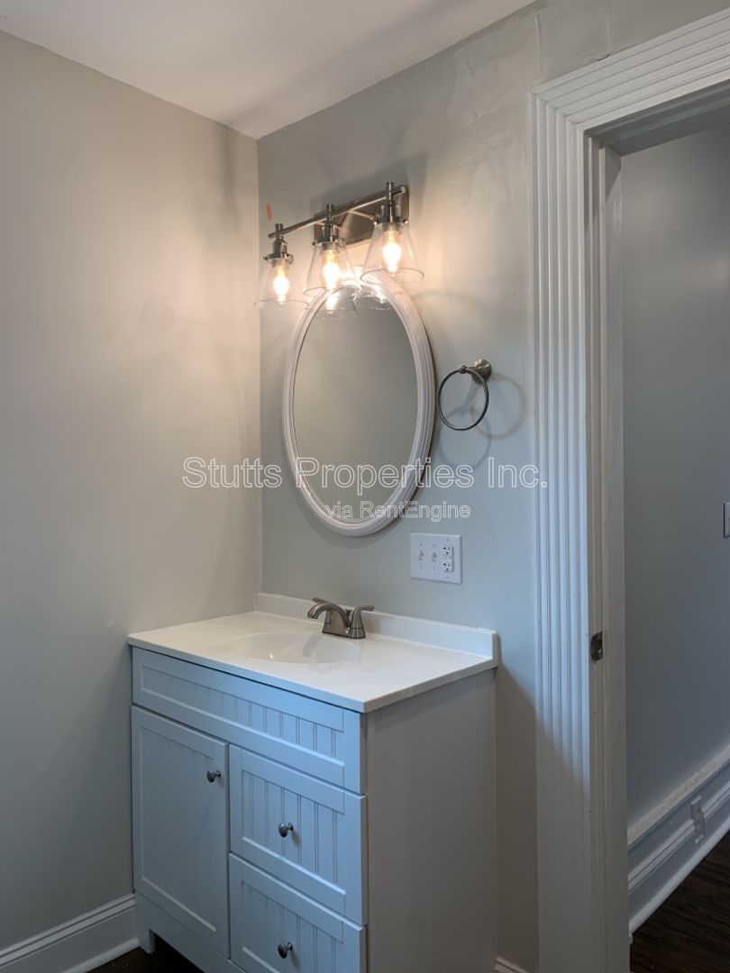 406 W. 1st St Tuscumbia, AL 35674 (3BD/2BA) property image