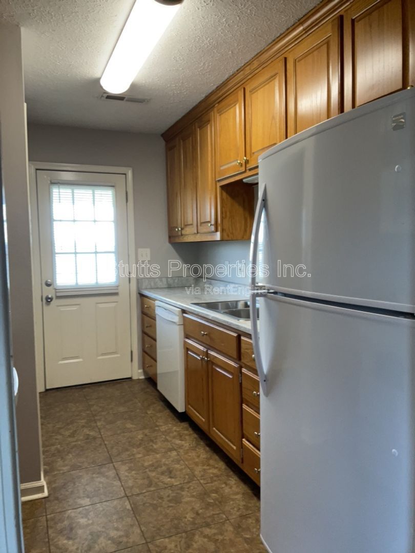 406 Jackson Avenue #C property image