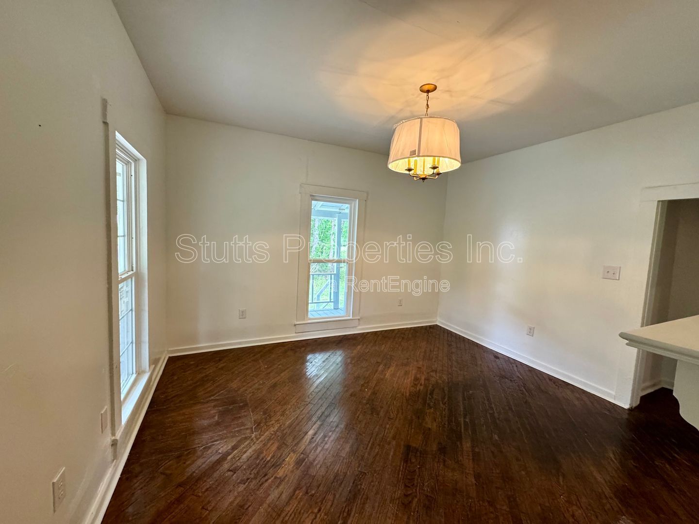 2010 Vulcan St, Florence, AL 35630 (2BD/1BA) property image