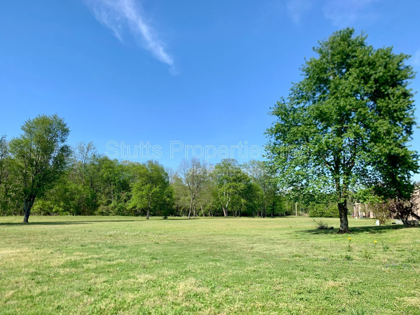 2424 Roberts Lane Unit B-23 Florence, AL 35630 property image