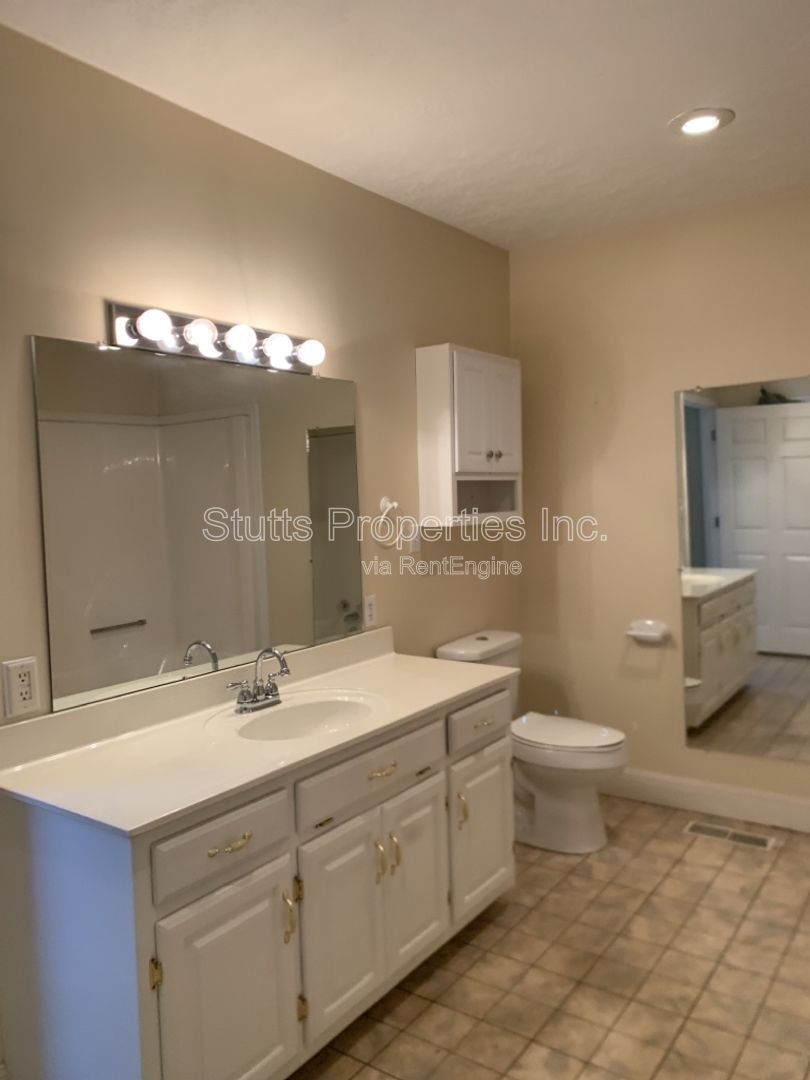 705 Courtland Ave. Muscle Shoals, Al 35661 (3BD/2BA) property image