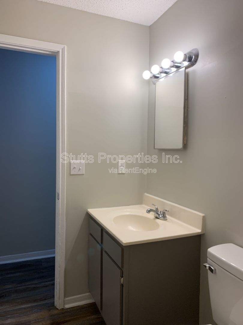 505 Dickson Street Unit A-6 Tuscumbia, AL 35674 (2BD/2BA) property image