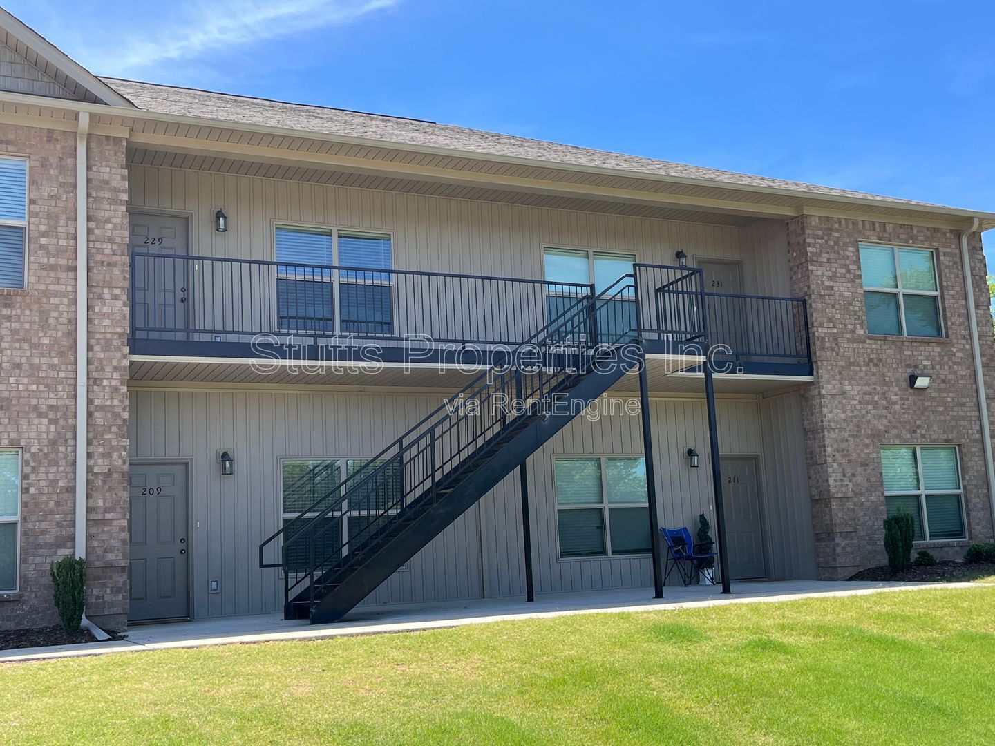 145 Bruin Place Unit 107 Florence, AL 35630 (2BD/2BA) property image