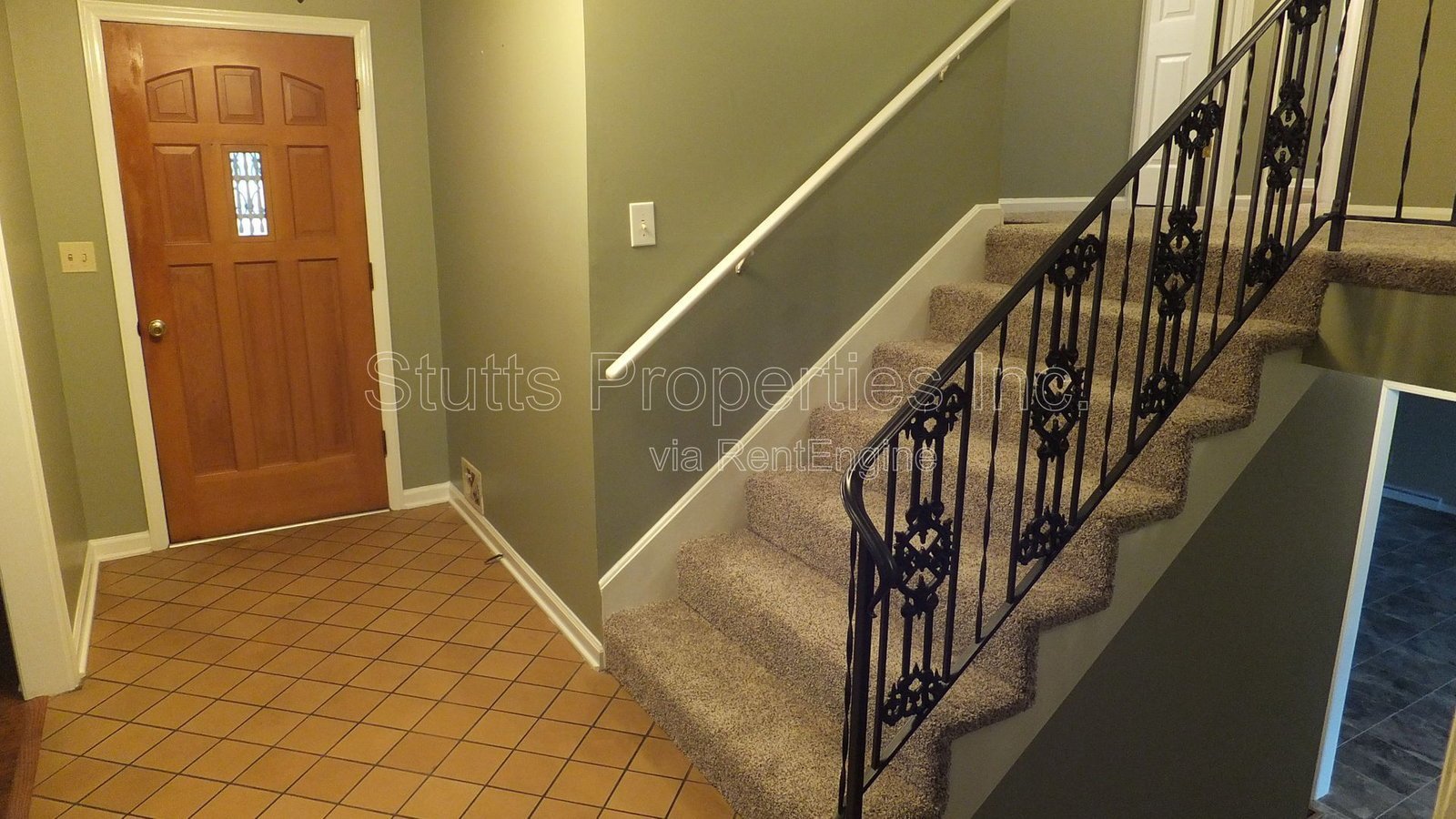 1918 Hermitage Drive Florence AL 35630 (4BD/2.5BA) property image