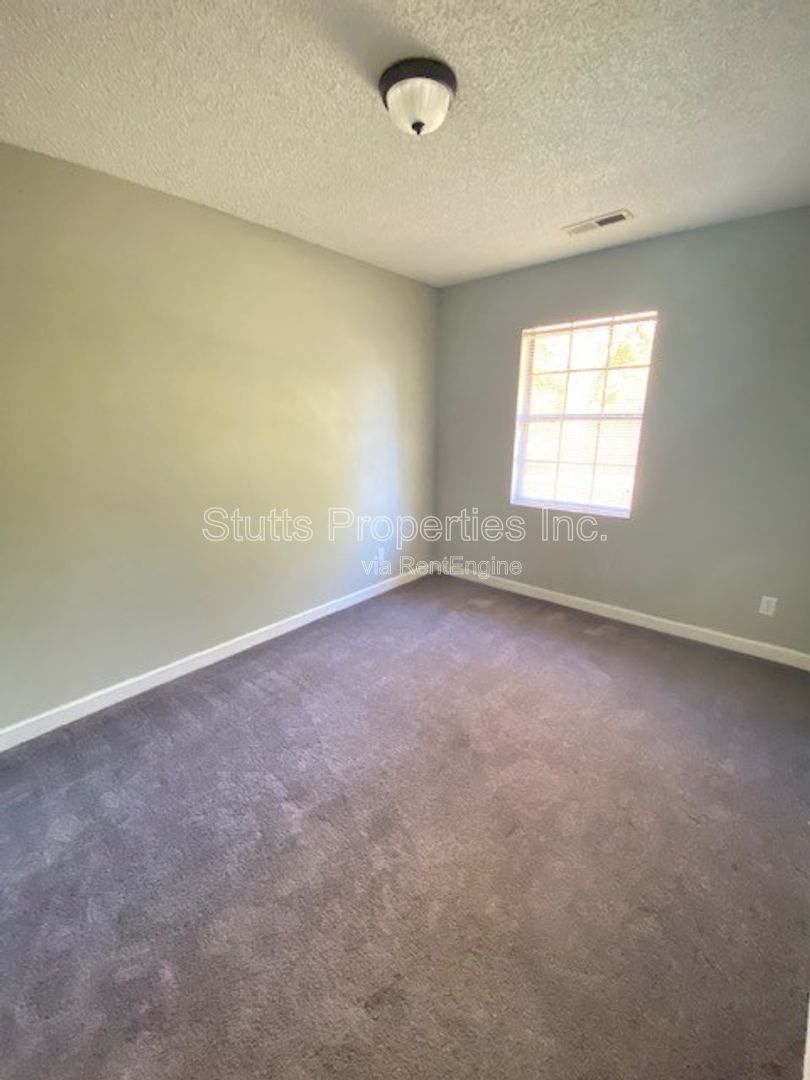 545 Dulin Avenue Florence AL 35630 (2BD/1.5BA) property image