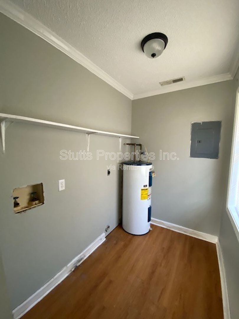 545 Dulin Avenue Florence AL 35630 (2BD/1.5BA) property image