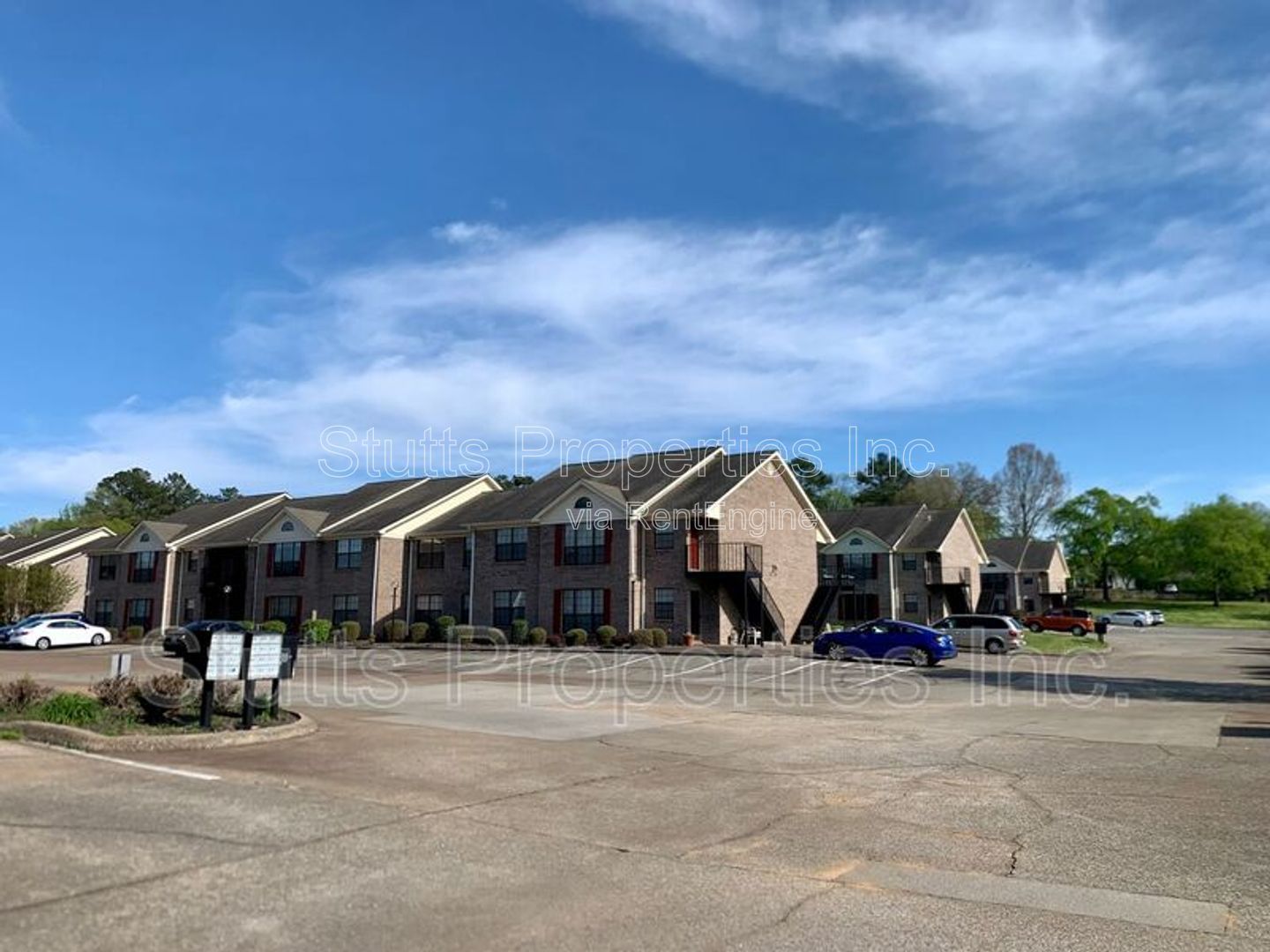 2424 Roberts Lane Unit C-31 Florence, AL 35630 (2BD/2BA) property image