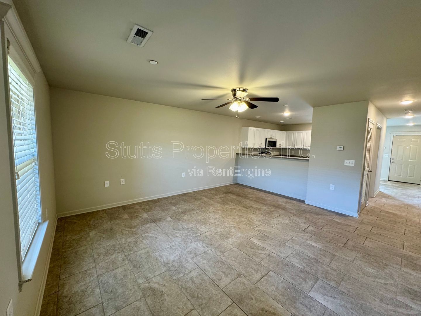 Harvest Hills Apartments - 104 Spindle Ct. Unit 403 Muscle Shoals. AL 35661 (2BD/2BA) property image