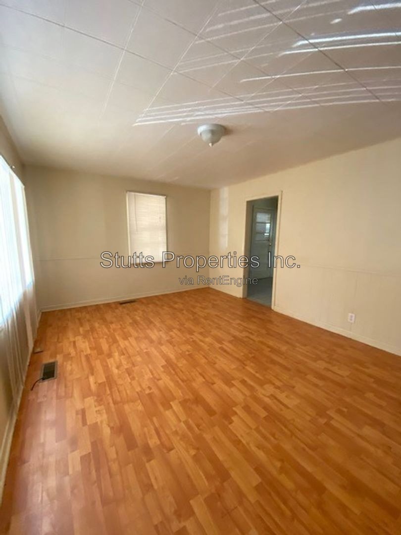 217 Pickens Avenue Florence AL 35630 (3BD/1BA) property image