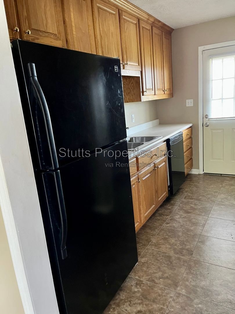 400 E. Jackson Avenue Unit D Muscle Shoals, AL 35661 (3BD/2BA) property image