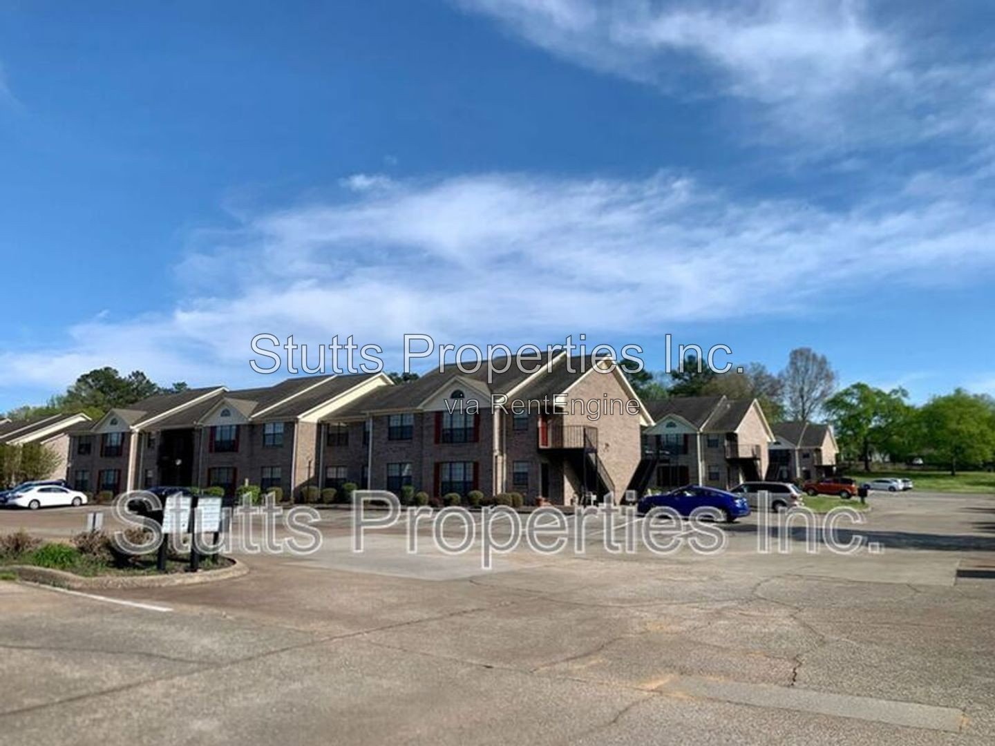 2424 Roberts Lane Unit K-100 Florence, AL 35630 (2D/2BA) property image