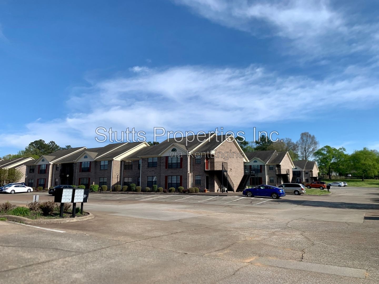 **Newly Renovated, Quiet 2BR/2BA Single Level Apartment With Creekside View in Florence ** property image
