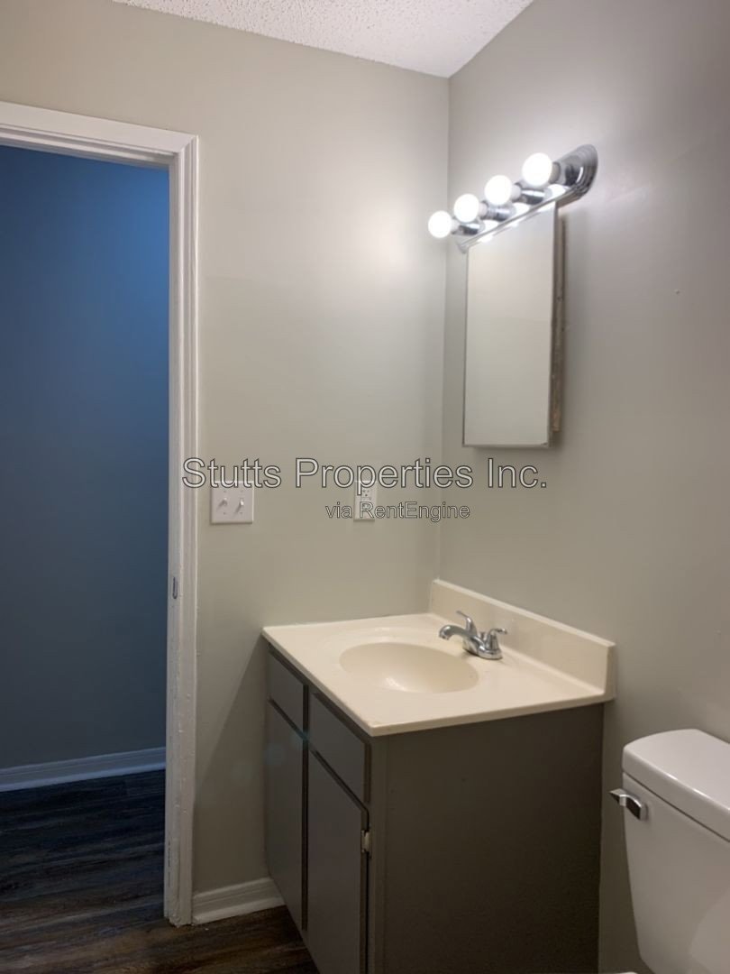 505 Dickson Street Unit B-7 Tuscumbia, AL 35674 (2BD/2BA) property image