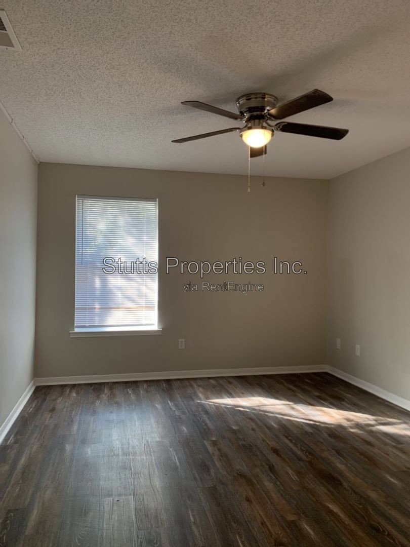 505 Dickson Street Unit B-7 Tuscumbia, AL 35674 (2BD/2BA) property image