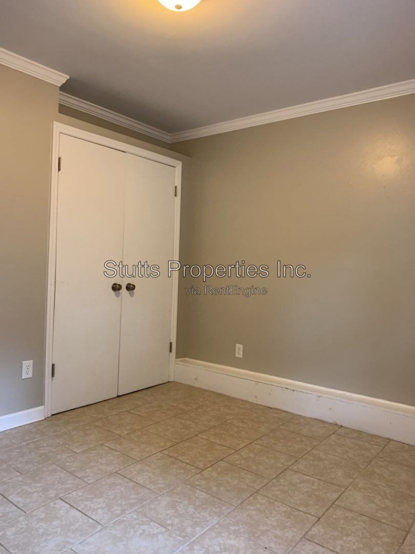 Lions Landing Apartments  - 414 Hermitage Drive. Unit 8 Florence, AL 35630 (1BD/ 1BA) property image