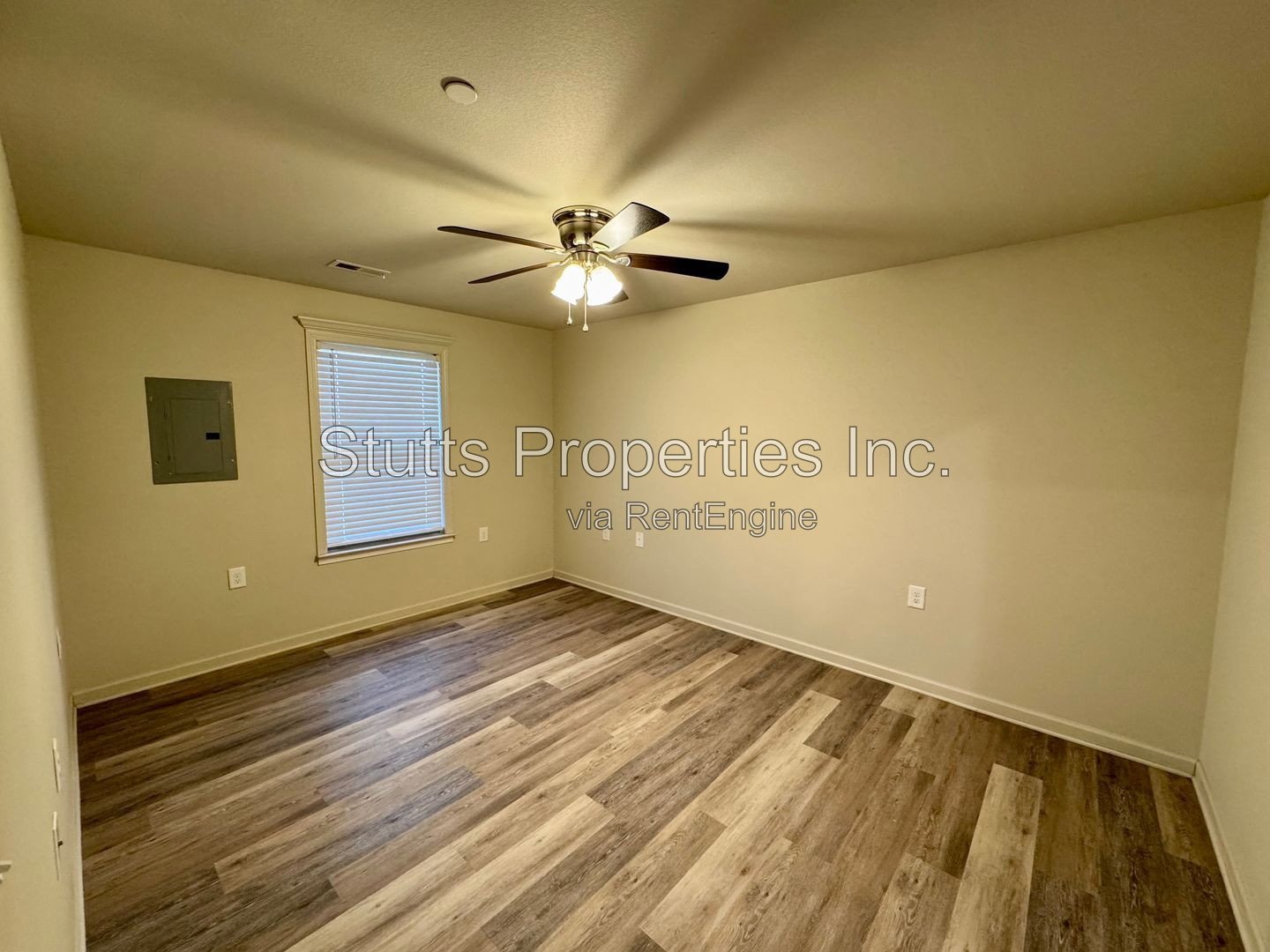201 Spindle Court #101 property image