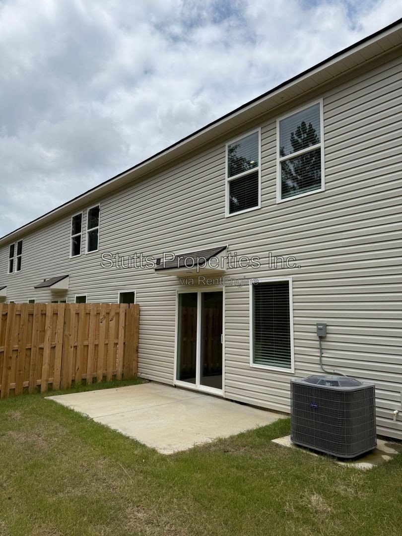 4137 Hudson Court Southwest property image