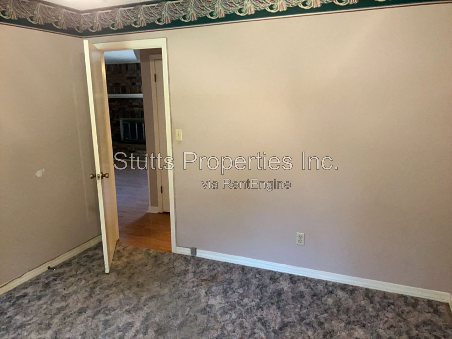 86 Lamoray Drive property image