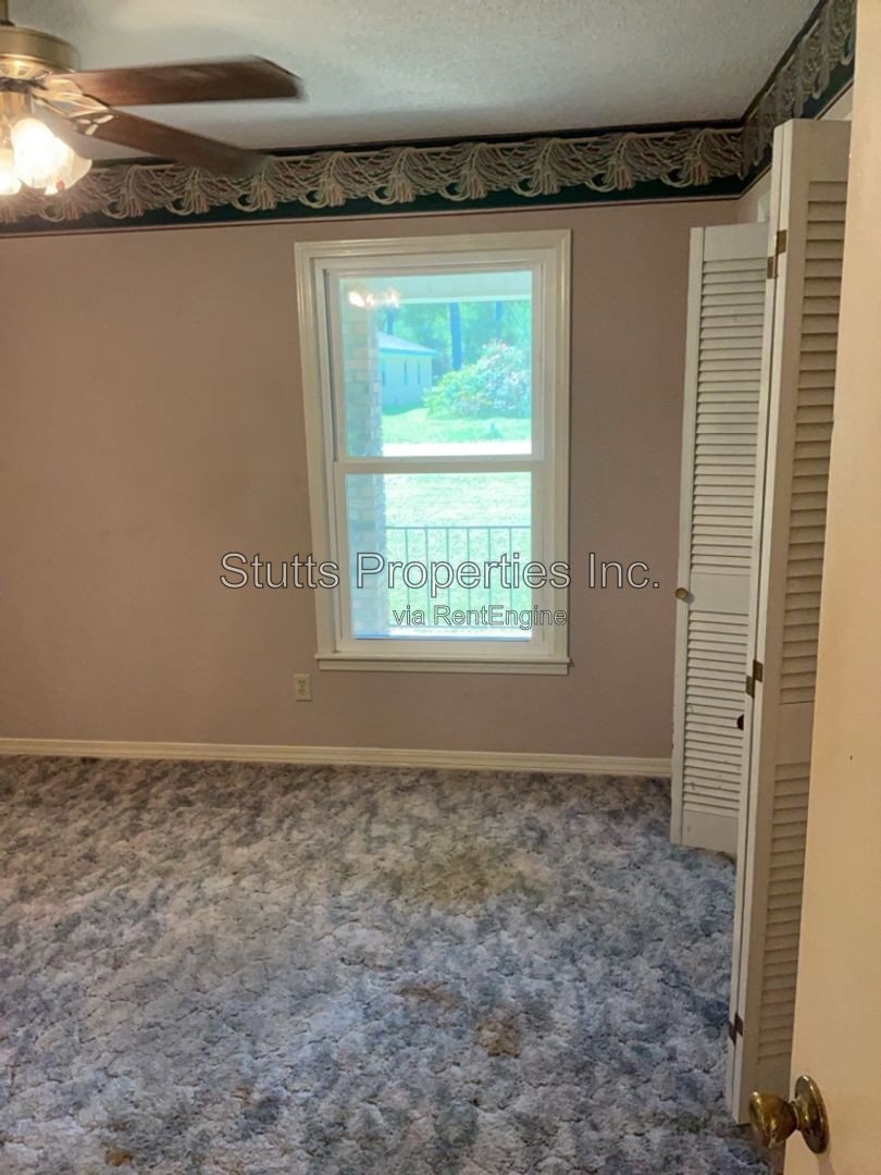 86 Lamoray Drive property image